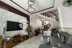 Bán gấp nhà 200m đường 7,5m sơn trà gần biển chỉ 6,4 tỷ 0984013188