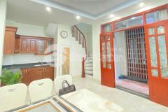 Bán nhà vương thừa vũ, ngõ rộng, nhà mới 40m2 x 5 tầng. giá 3.9 tỷ.