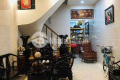 Bán nhà đường láng, 48m, 4t, 3.9m, 4 ngủ, nhà đẹp, nở hậu