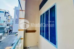 Nhà bán hẻm xe hơi trên đường lê văn sỹ quận 3.