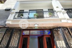 Gấp gấp bán nhà khương trung, 3 bước ra phố, nhiều tiện ích giá hơn 4 tỷ.