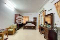 Cực hót. bán nhà lương thế vinh 50m2, 4 tầng ô tô tránh. giá nhỉnh 4 tỷ.