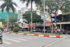 Bán nhà phố văn quán 55m 5 tầng mt 4m ô tô tránh kdvp đang cho thuê 25 triệuth gía 10.9 tỷ