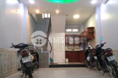 Cần bán nhà hoàng quốc việt, cầu giấy. 40m, 6t, 4.1m, 2 thoáng, ô tô, gần mặt phố.