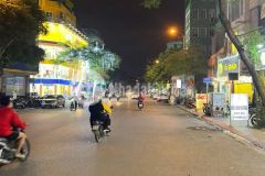 Bán nhà mặt phố trần đại nghĩa 2 bà trưng 40 tỷ làm showroom, cửa hàng, văn phòng