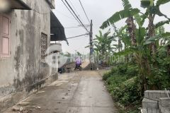 Chủ cần bán gấp 76m2 lô goc 3 măt ngo đất thôn hội cổ bi gia lâm.