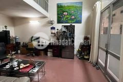 Hiếm bán nhà đường trường chinh, 1 nhà ra mặt phố, nhà chắc chắn, 40m x 5 tầng chỉ 5 tỷ