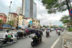 Nhà mặt phố nguyễn văn tuyết 30m giá 9 tỷ