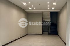 Cho thuê nhanh nhà mới mặt phố sơn tây ba đình. 40m2x5 tầng vỉa hè 6m