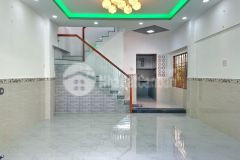 Vị trí đẹp nhà căn góc nở hậu đường tạ quang bửu quận 8