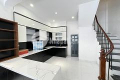 Cầu giấy ô tô đỗ nhà mới tinh view xịn nội thất châu âu 40mx5t nhỉnh 6 tỷ