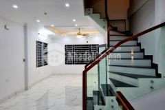 Siêu rẻ bán nhà nguyễn văn cừ long biên 60x3 mt4 chỉ 4.2 tỷ