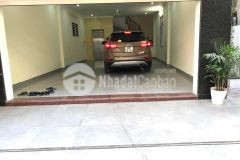 Bán tòa nhà vip thái hà 62m2 61 tầng thang máy 2 ô tô tránh, 7 chỗ vào nhà đẳng cấp kinh doanh