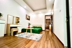 Chủ nhà cần bán nhà yên hòa, 65m2, 5 tầng, mt 5.5m, giá 7.5 tỷ. doanh thu 600 triệu năm.