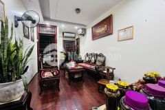 Nhà đẹp ngõ 143 nguyễn chính, 30m2, 5 tầng, chỉ 5.75 tỷ.