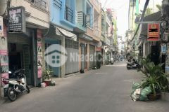 Bán nhà hẻm 666 ba tháng hai, quận 10, dt khủng, chỉ 7 tỷ hơn.