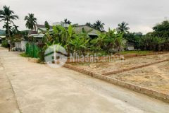 Đất đường bê tông 7m, 2 lô liền kề điện tiến giáp hòa tiến 0345772202