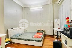 Bán nhà 5 tầng đường đại la hai bà trưng giá nhỉnh 4 tỷ rất nhỏ. liên hệ 0961.500.883.