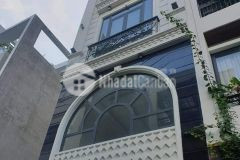 Chủ gấp bán, hạ giá 300tr còn 10.2 tỷ, giá còn thương lượng