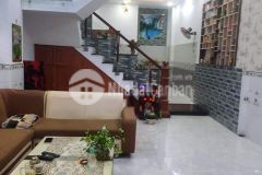 Nhà đẹp giá rẻ 3 tầng ngang 4.5 quận 12 nhỉnh 5 tỷ