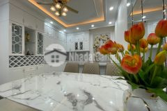 Phân lô lê trọng tấn ô tô kinh doanh 10.2 tỷ