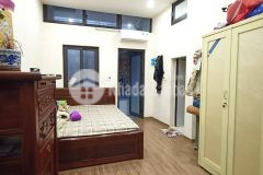 Hottt nhỏ mà có võ. hơn 3 tỷ có hộ khẩu ba đình. sát mặt phố. chạy đua cung mg ngoài. 30m2, 5 tầng