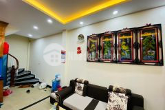 Bán nhà vương thừa vũ 40m5tầng giá 5tỷ lh em vân 0384365907