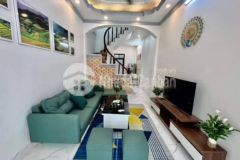 Siêu phẩm phố khương đình, 48m2, 5 tầng, lô góc, 5.4 tỷ, 0925088355