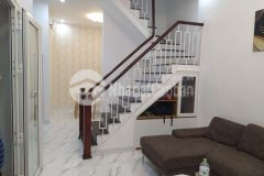 Bán nhà phùng khoang, 38m, 4t, mt 3.6m, ô tô, gần phố, nhỉnh 4 tỷ. lh 0975124520.