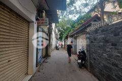 Hơn tỷ có nhà 5 lầu sừng sững đất minh khai xách vali về ở