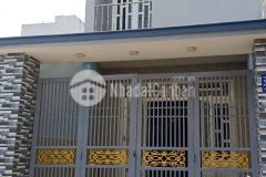 Chỉ 3.75 tỷ có nhà 2 tầng, 64m2, hxt ngay chợ bình thành, bình tân.