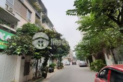 Bán nhà dv hàng bè 50m2x5t, mt 5m. gara oto, vỉa hè kd. giá 7.5 tỷ