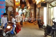 Chính chủ bán gấp nhà yên lãng,gần phố,gần chợ,ngõ thông,to,2 thoáng,58m2,nhỉnh 6 tỷ