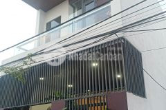Nhà mới đường vỉa hè rộng ôtô đậu trước cửa ngày đêm chỉ 2.9 tỷ nguyện.0352086506