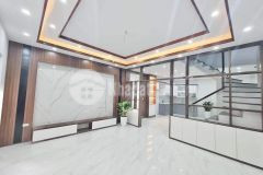 Cần bán gấp nhà mới xây 5 tầng,60m2 trương định,nội thất cao cấp,gần phố chính, 6,8 tỷ