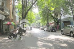 Nhà mặt đường minh khai, ngang 5m, có thang máy, vị trí đẹp nhất tuyến đường. giá 18 tỷ