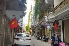 Mặt phố kinh doanh vỉa hè ô tô đỗ cửa 42m2, mt 4,5m, 5 tâng, 11ty mặt phố kinh doanh