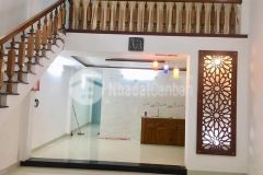 Bán nhà cấp 4 hẻm ô tô đường lê hồng phong, hướng tây bắc.