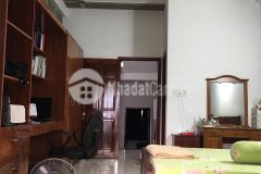 Bán căn nhà 9 tỷ đường cmt8, 4 tầng 6 phòng, ngang 4m, cần bán.