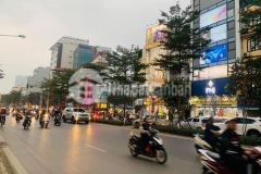 Đường láng đống đa 63m2 x 6t, mt 5.5m, 9.x tỷ ôtô kinh doanh thang máy