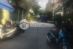 Nhà hẻm 4m ô tô vào được đỗ nhựa đường nguyễn văn săng dt 5,4x23, nhà cấp 4