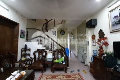 Cần tiền bán gấp nhà 2 mặt tiền phố quyết thắng, hà đông dt 92m2 x 3t, mt 5m, chỉ 8 tỷ.