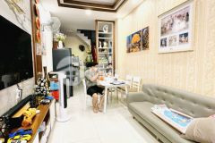 Nhà hai mặt thoáng, ngõ phố trương định, 32m2, 5 tầng, chỉ 4.85 tỷ.