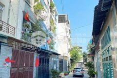 Bán nhà tô hiến thành 4x15m,hẻm bàn cờ tướng,xe hơi đậu cửa,nhà mới ở ngay,chỉ hơn 11tỷ