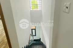 Bán nhà nhỏ tiền tây hòa q9. dt 45m2, xây đẹp kèm nội thất chỉ có 3 tỷ 4 tl.