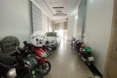 Cần bán gấp nhà mặt tiền 5 tầng trần hưng đạo, tân sơn nhì, tân phú 125m2 18,5 tỷ.