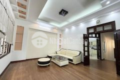 Bán nhà diện tích khủng ở trung tâm ba đình