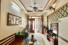 Bán nhà phố lĩnh nam, nhà đẹp, dân trí cao, kinh doanh online, 26m2, 5 tầng, mt 3.3m.