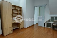 Cc cần bán nhà phố đê la thành 4 tầng, 2 mặt thoáng, mt 4m, nhỉnh 2 tỷ