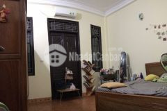 Bán nhà gần hồ đầm chuối vũ tông phan 55 m2 mt 4.5m giá chỉ 3,98 tỷ.